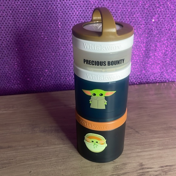 Whiskware Stackable Snack Containers - Picture 3 of 5